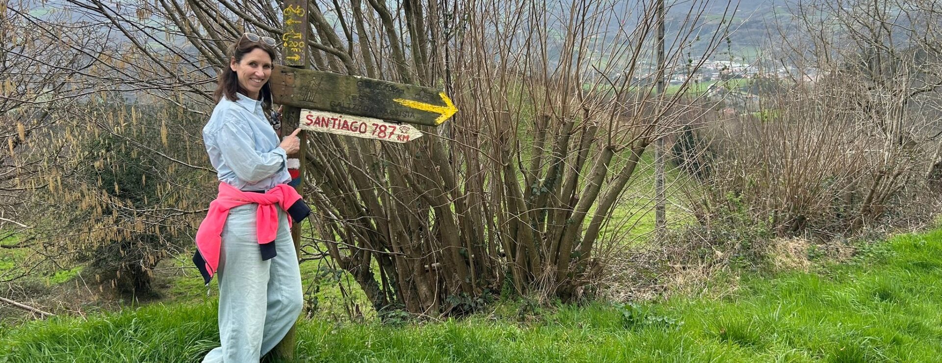 Wandelen bij San Sebastian Camino de Santiago hike